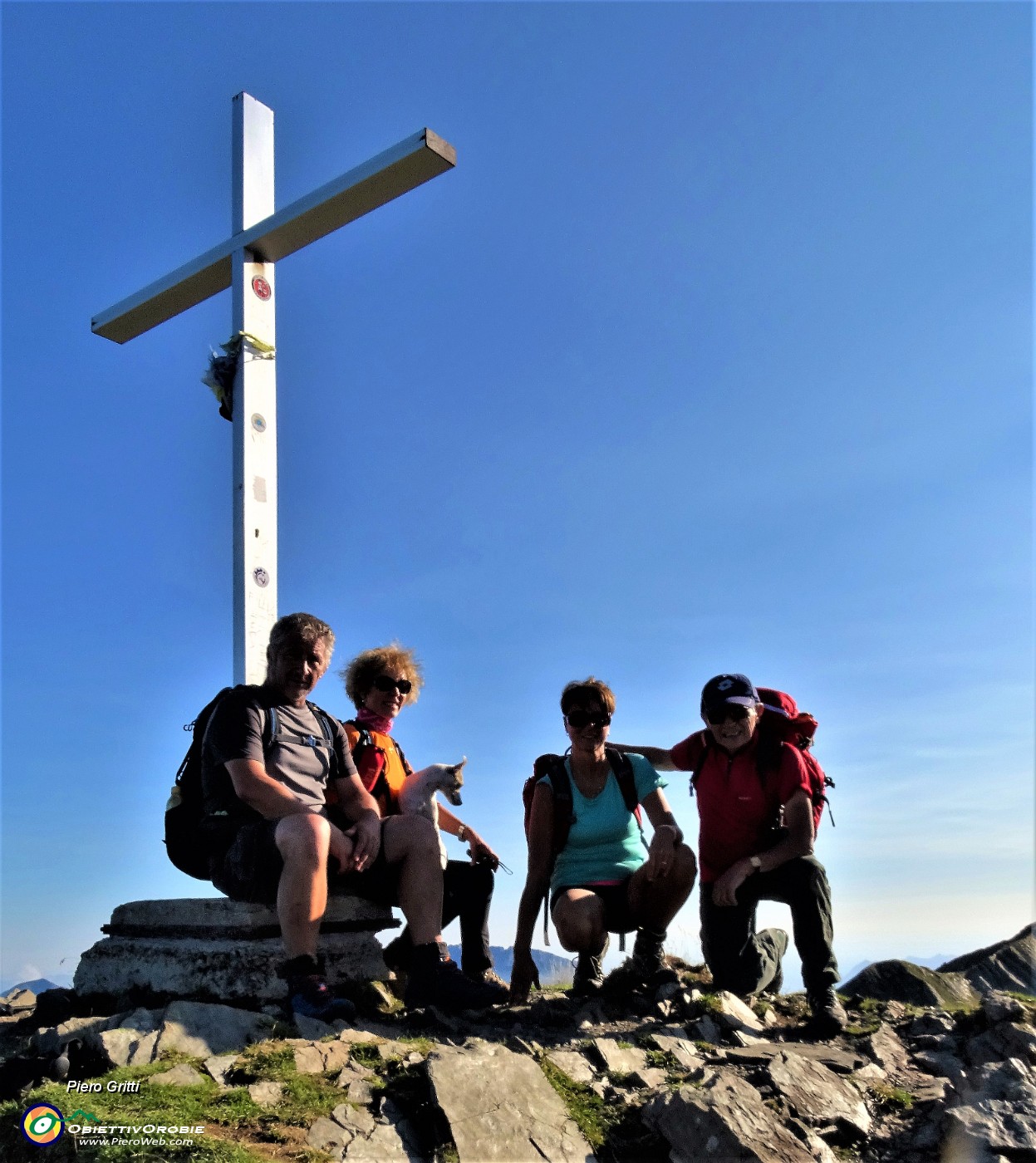 77 In vetta alla Cima di Valpianella ( o Piazzotti), 2349 m.JPG -                                